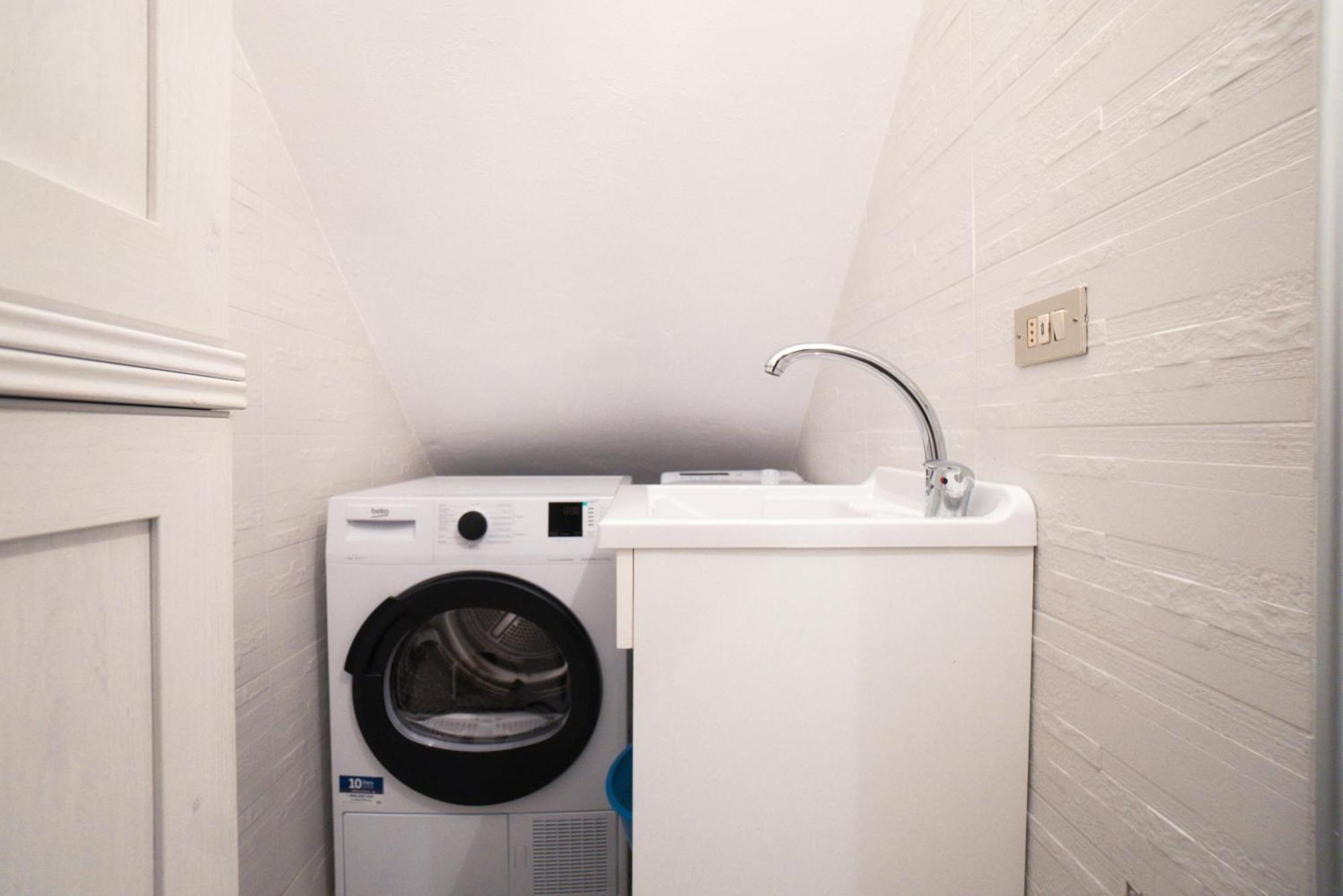 Marvi Home Apartment Modugno Esterno foto